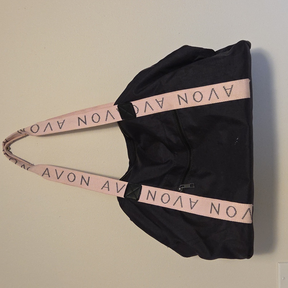 Avon Large Lined Black Travel Bag with Pink Straps